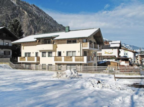 Apartment Rosa-2 by Interhome
